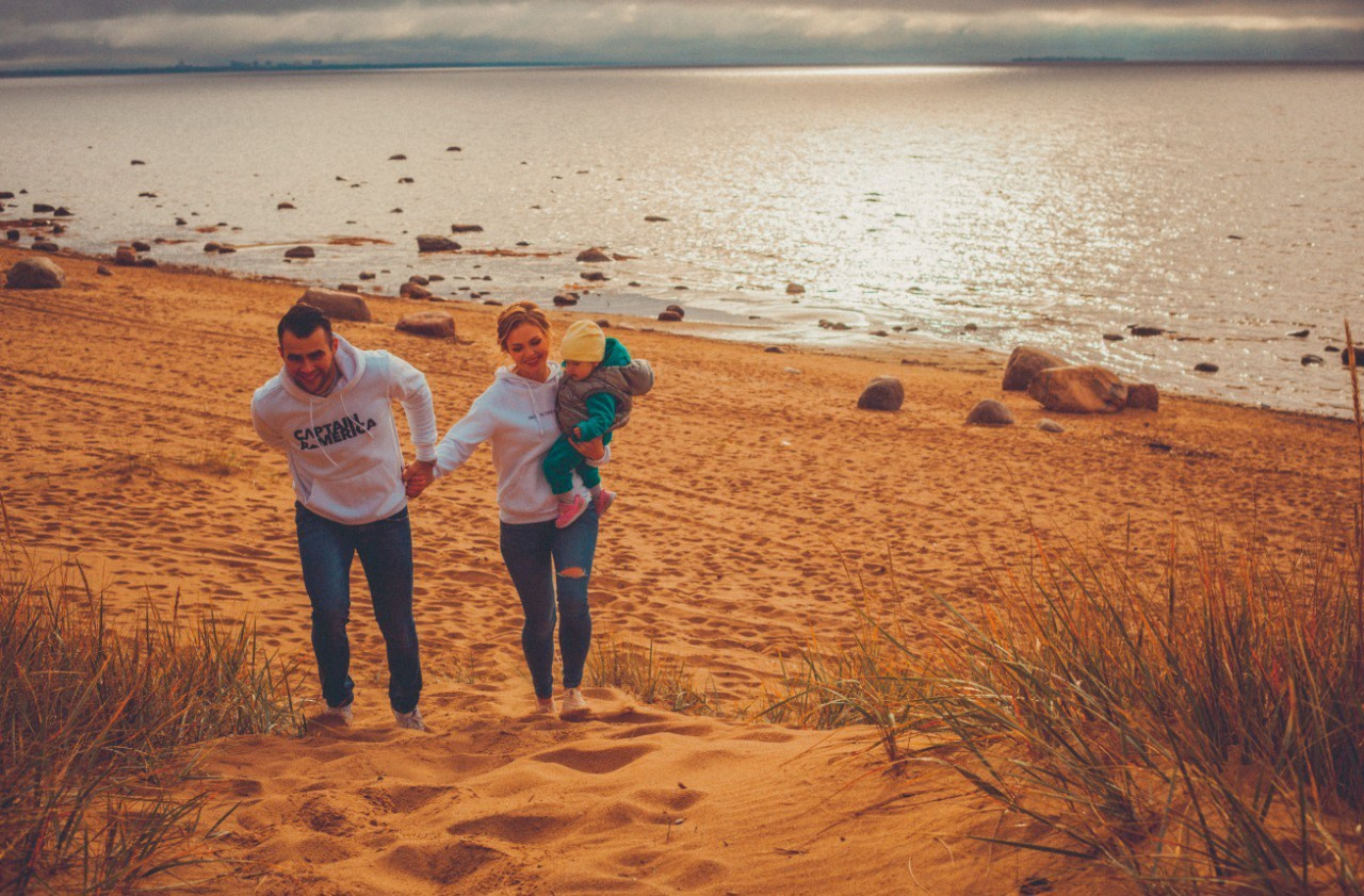 Яна, Рома и Алиса. Фотограф Александра Степанова