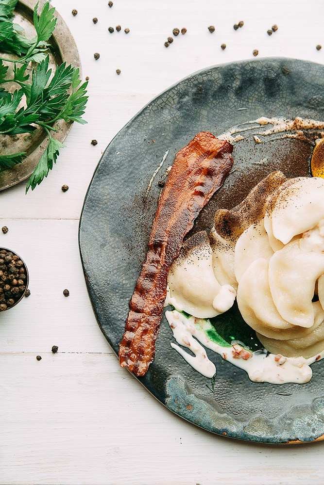 СОВРЕМЕННАЯ ПЕЛЬМЕННАЯ "ЗАМЕС"