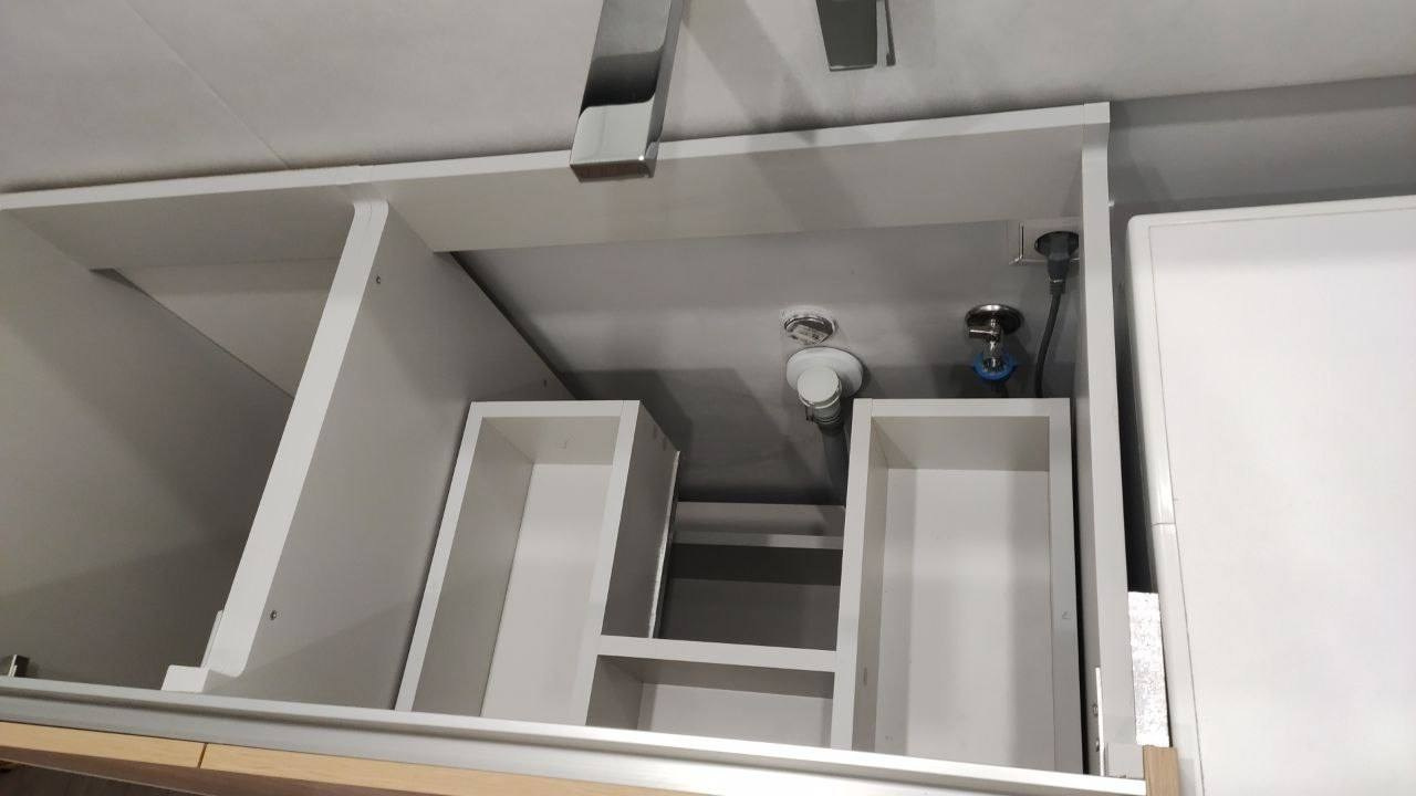 Фото с монтажа |Мебель на заказа: кухни, шкафы и т.д. в Томске. ГУДРУМ — Мебель на заказ в Томске | Кухни | Шкафы | Стулья и Столы