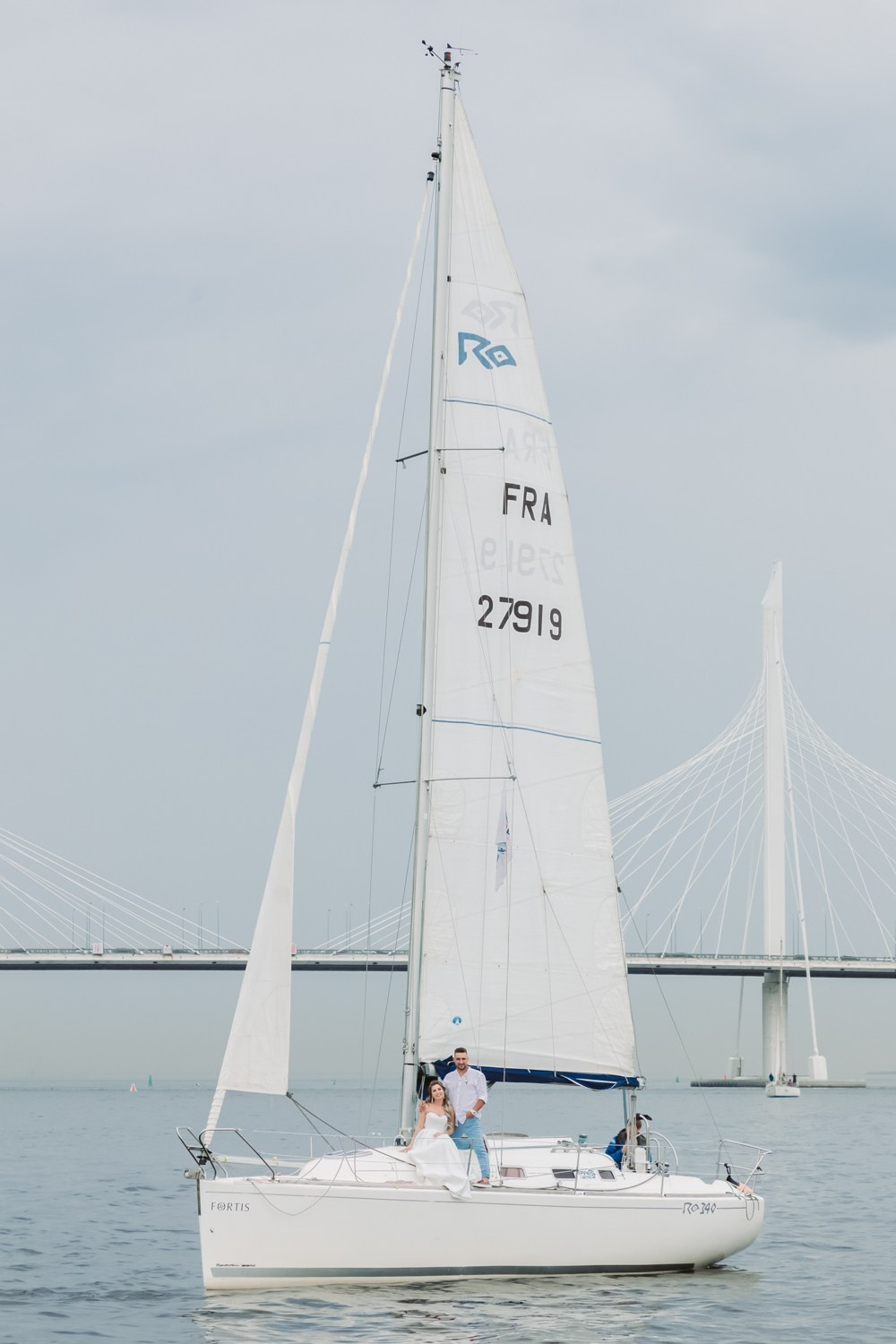 Свадебный фотограф в Санкт Петербурге, Москве. Фотограф крещение венчание в Петербурге! Помогает подобрать храм и посоветовал душевного батюшку в СПб