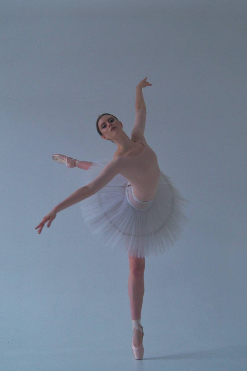 Жанровая съёмка «Балерина». Фотограф в Санкт-Петербурге — портретная и жанровая съёмка