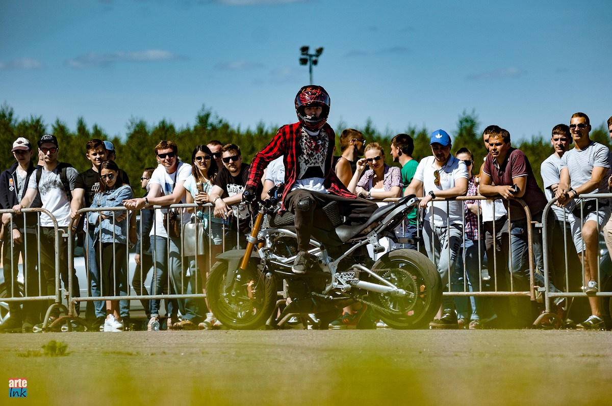 Выступление команды SMT на VW Fest. Фотограф на мероприятие, форум, конференцию, выставку в Москве Артём Соболев