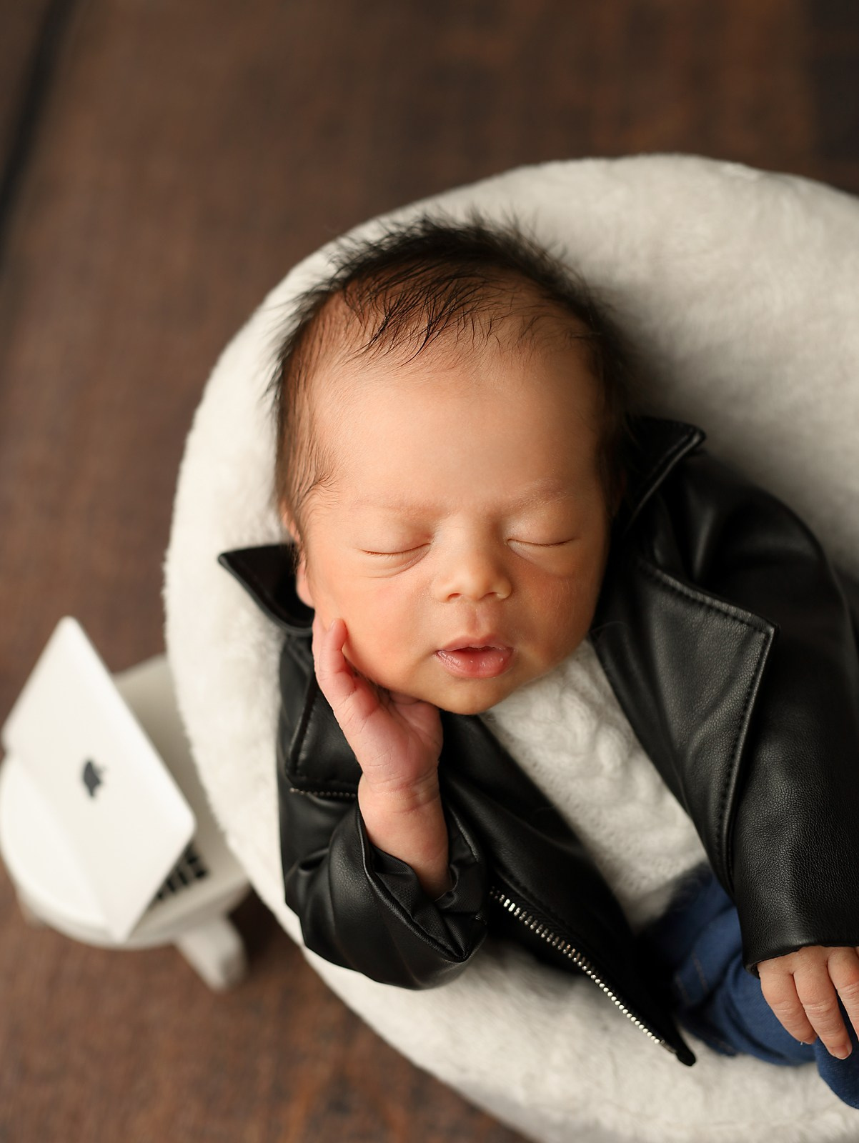 Newborn. Фотограф новорождённых в Казани Нейля Гильмутдинова ньюборн