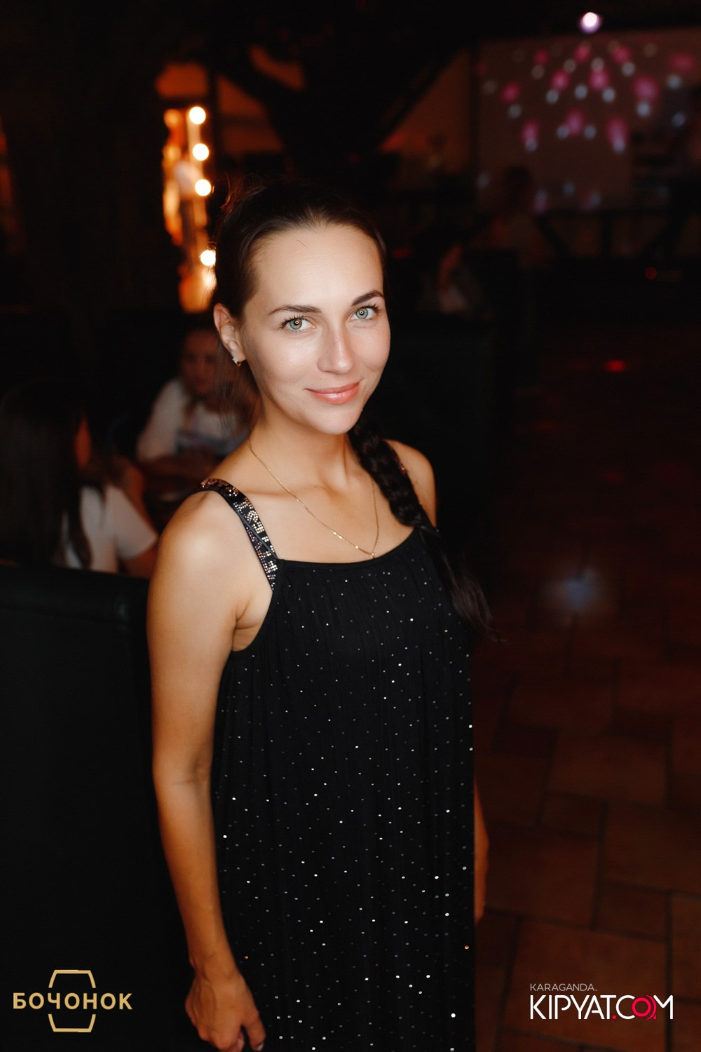 Бочонок. Пивной ресторан. Кипятком Караганда