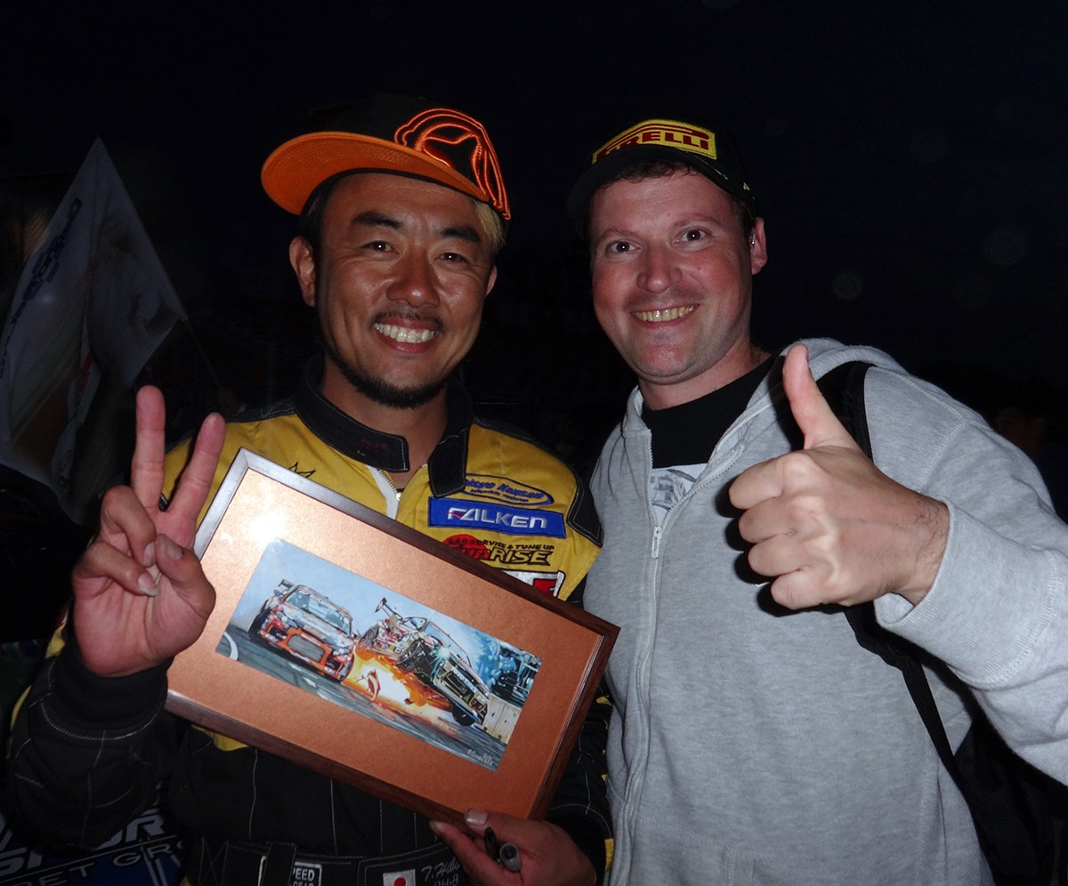 Мои картина подарил японии гонщик Тэцуя Хибино. 21.09.2014