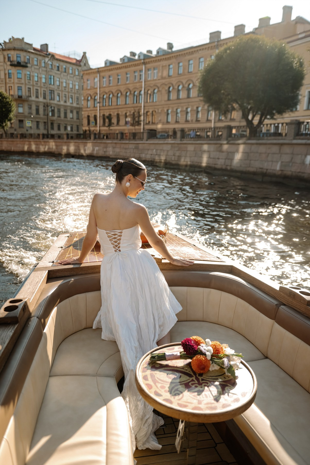 Свадьба на катере. Свадебный и сеейный фотограф в Санкт-Петербурге Елена Худякова