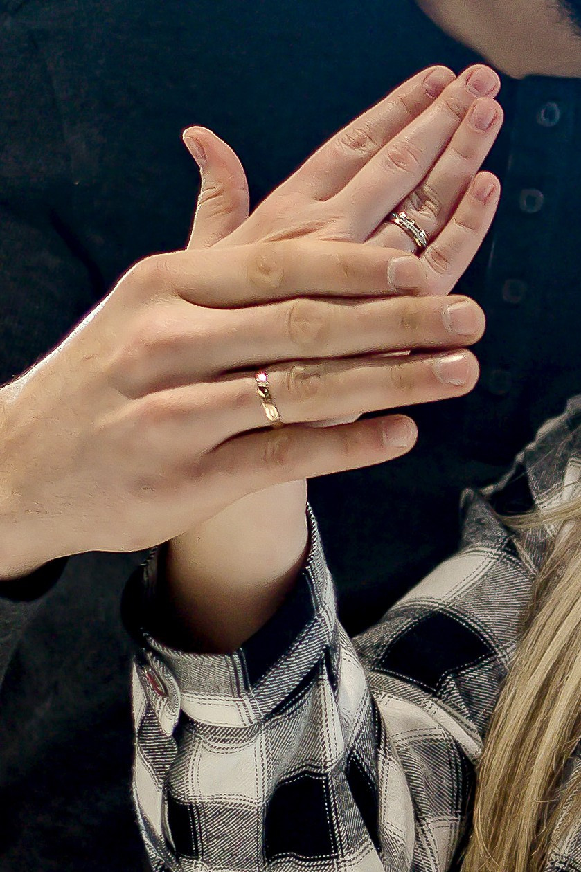 Love story. Фотограф Краснодара, фотограф в парке Галецкого.репортажный фотограф. детский фотограф, свадебный фотограф. профессиональный фотограф