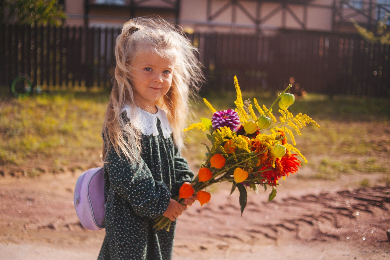 1 сентября в «Квадратике». Семейный фотограф во Всеволожске и Санкт-Петербурге Юлия Капустина