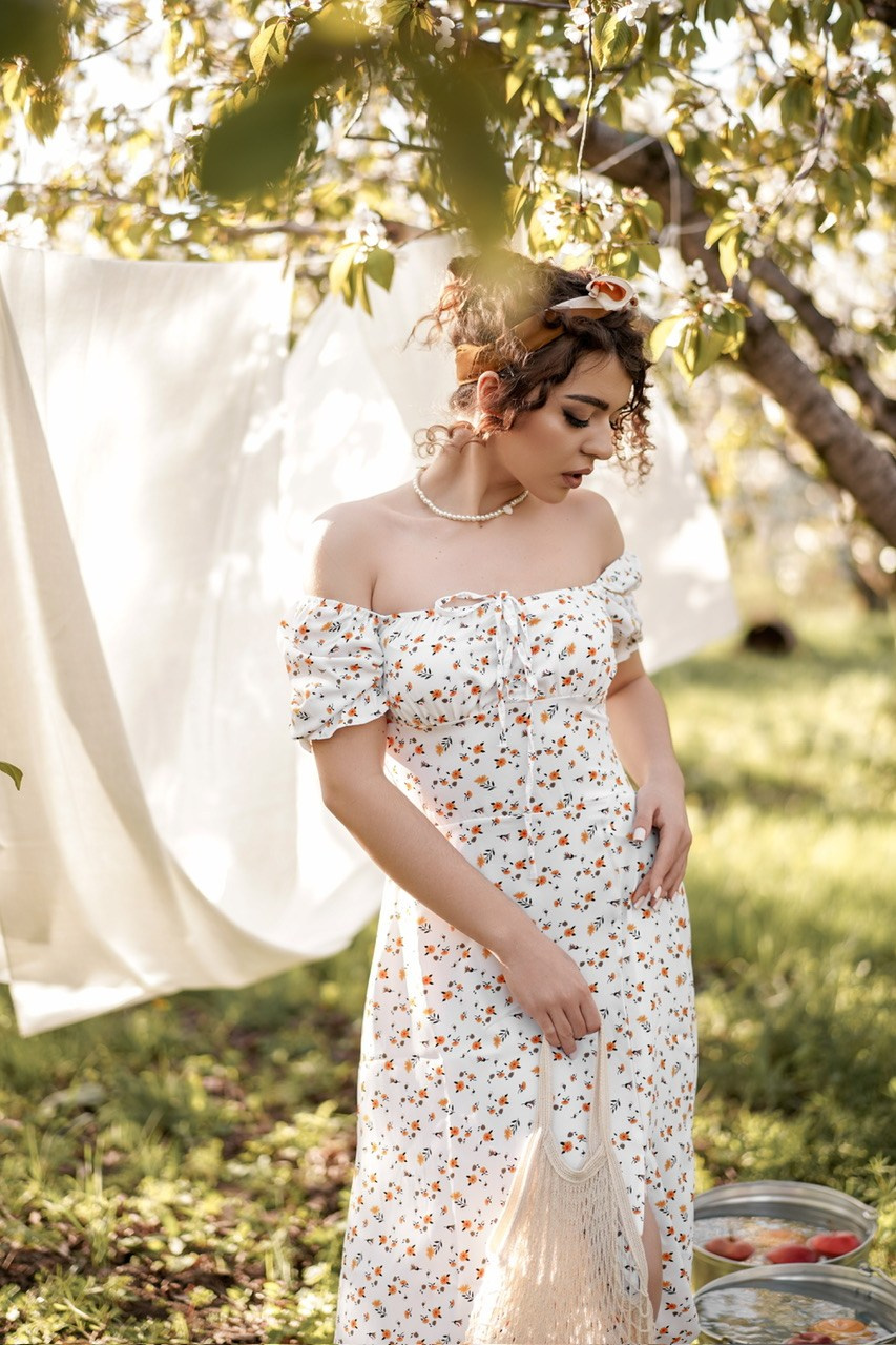 Девушка с лимонами. Свадебный фотограф в Ростове-на-Дону. Таинство Крещения и Венчания, семейные фотосессии. Алёна Чёботова