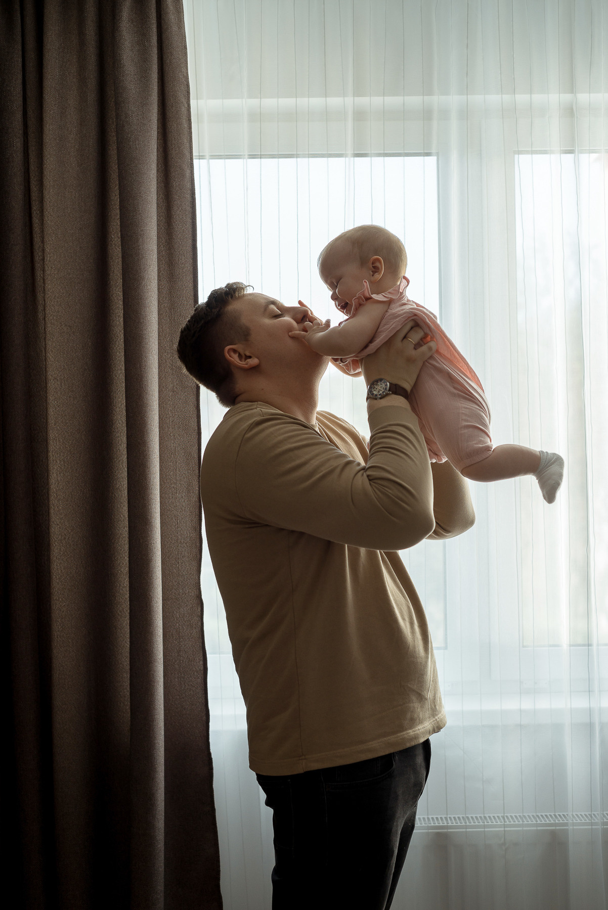 Happy Family_Олег, Юля и Машенька. Свадебный и семейный фотограф в Минске Яна Новак
