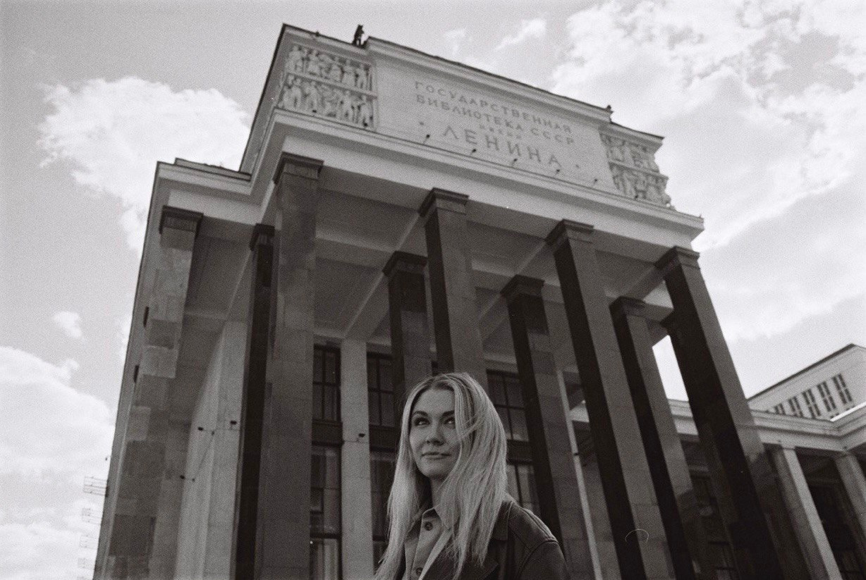 TATIANA DARINA — film photographer in St. Petersburg