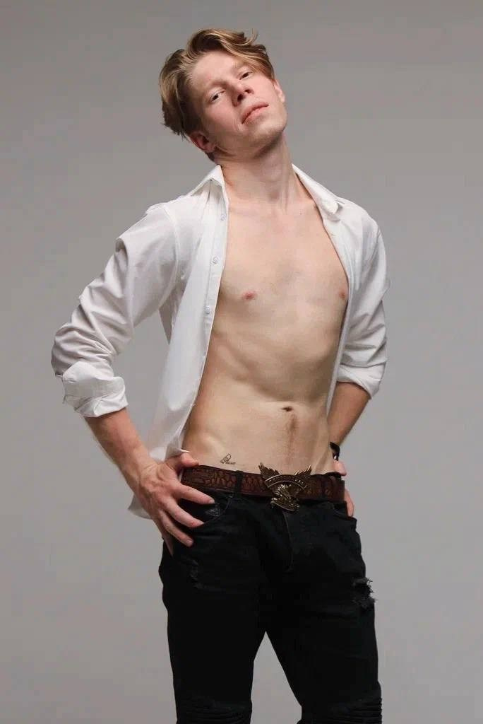 Паша. Костюмер, художник кино и телевидения в спб