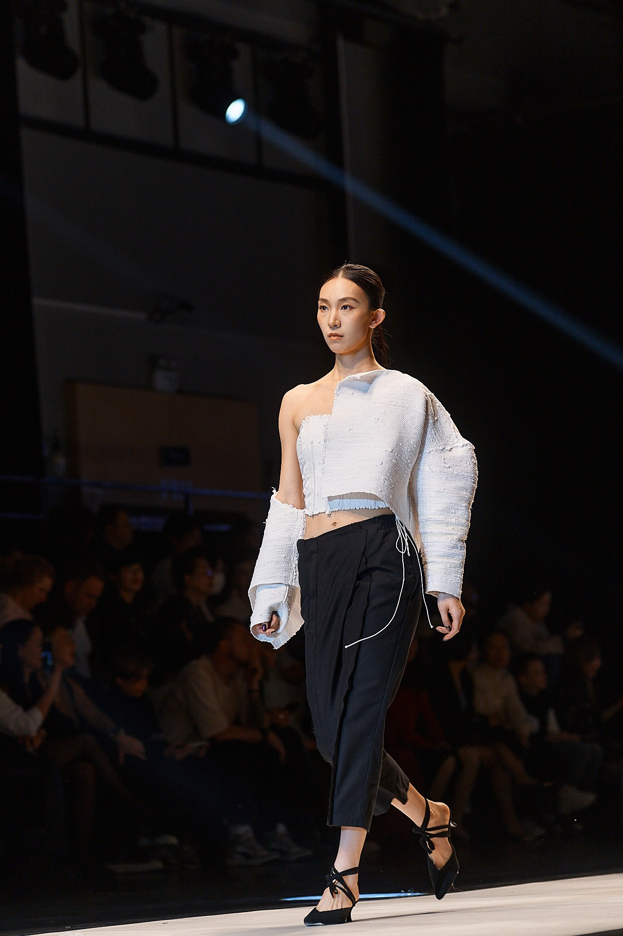 Russian Fashion display in China. Репортажный фотограф в Кирове Сергей Дудин