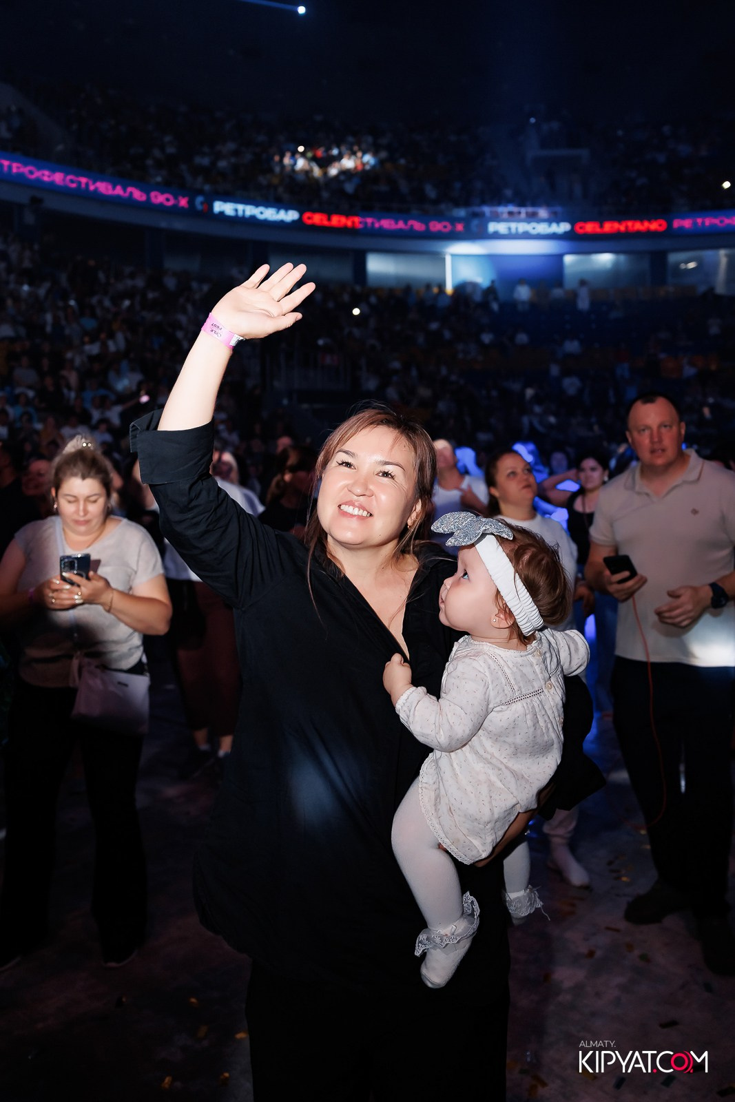 КОНЦЕРТ CELE RETRO FEST VI. КИПЯТКОМ АЛМАТЫ!