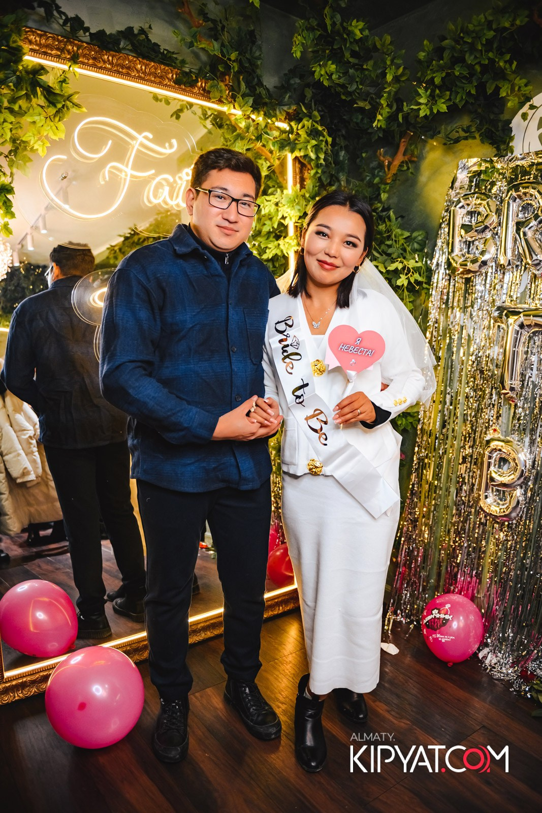 УХО И МЕДВЕДЬ НА САИНА. КИПЯТКОМ АЛМАТЫ! Фотосъемка мероприятий в Алматы