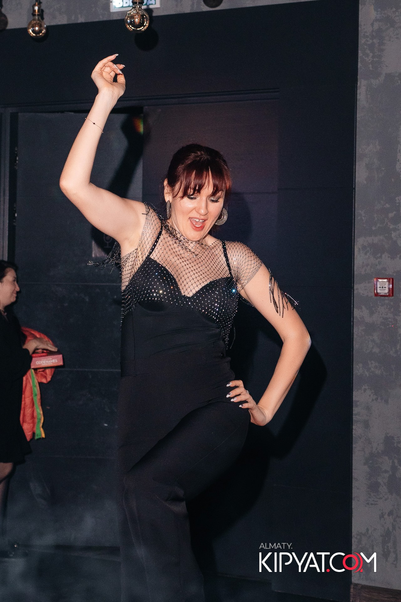 ДОРОГАЯ, Я НЕ ПИЛ. КИПЯТКОМ АЛМАТЫ!