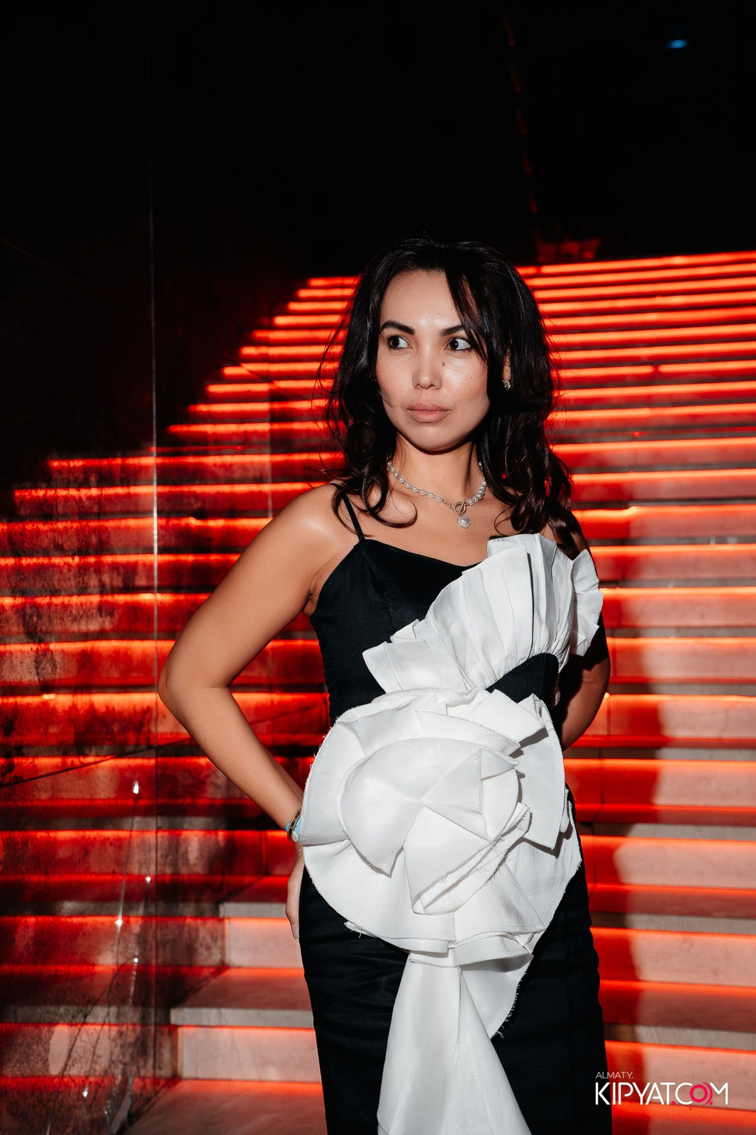 МИХАИЛ ШУФУТИНСКИЙ С СОЛЬНЫМ КОНЦЕРТОМ В QUEEN ALMATY. КИПЯТКОМ АЛМАТЫ!