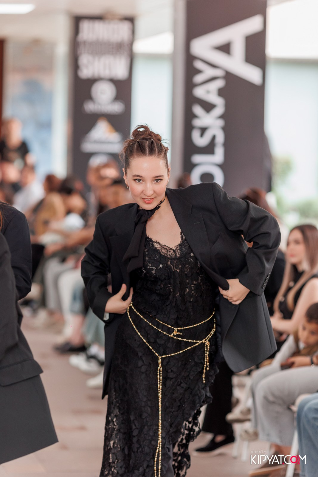 JUNIOR FASHION SHOW. КИПЯТКОМ АЛМАТЫ!