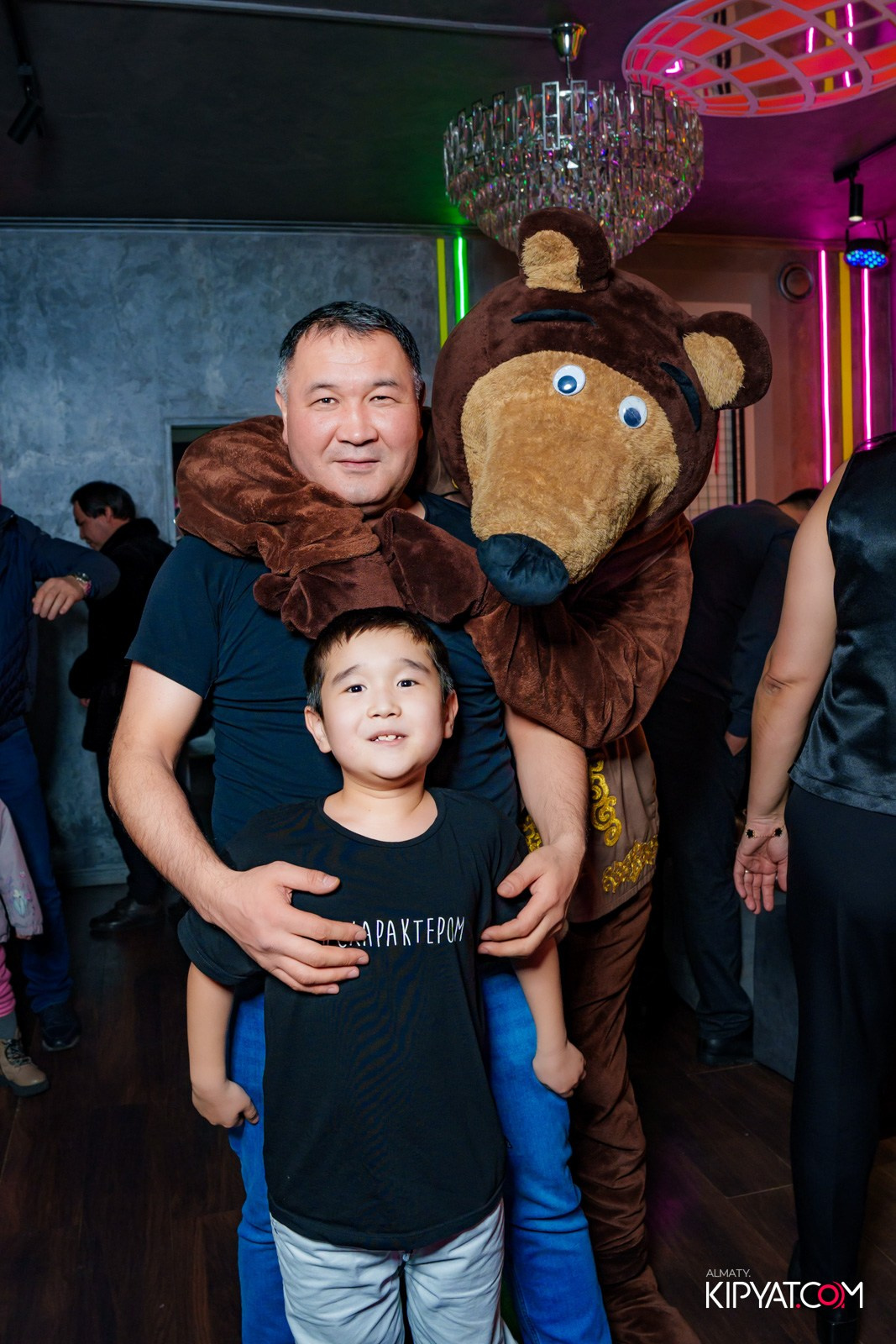 УХО И МЕДВЕДЬ НА САИНА. КИПЯТКОМ АЛМАТЫ!