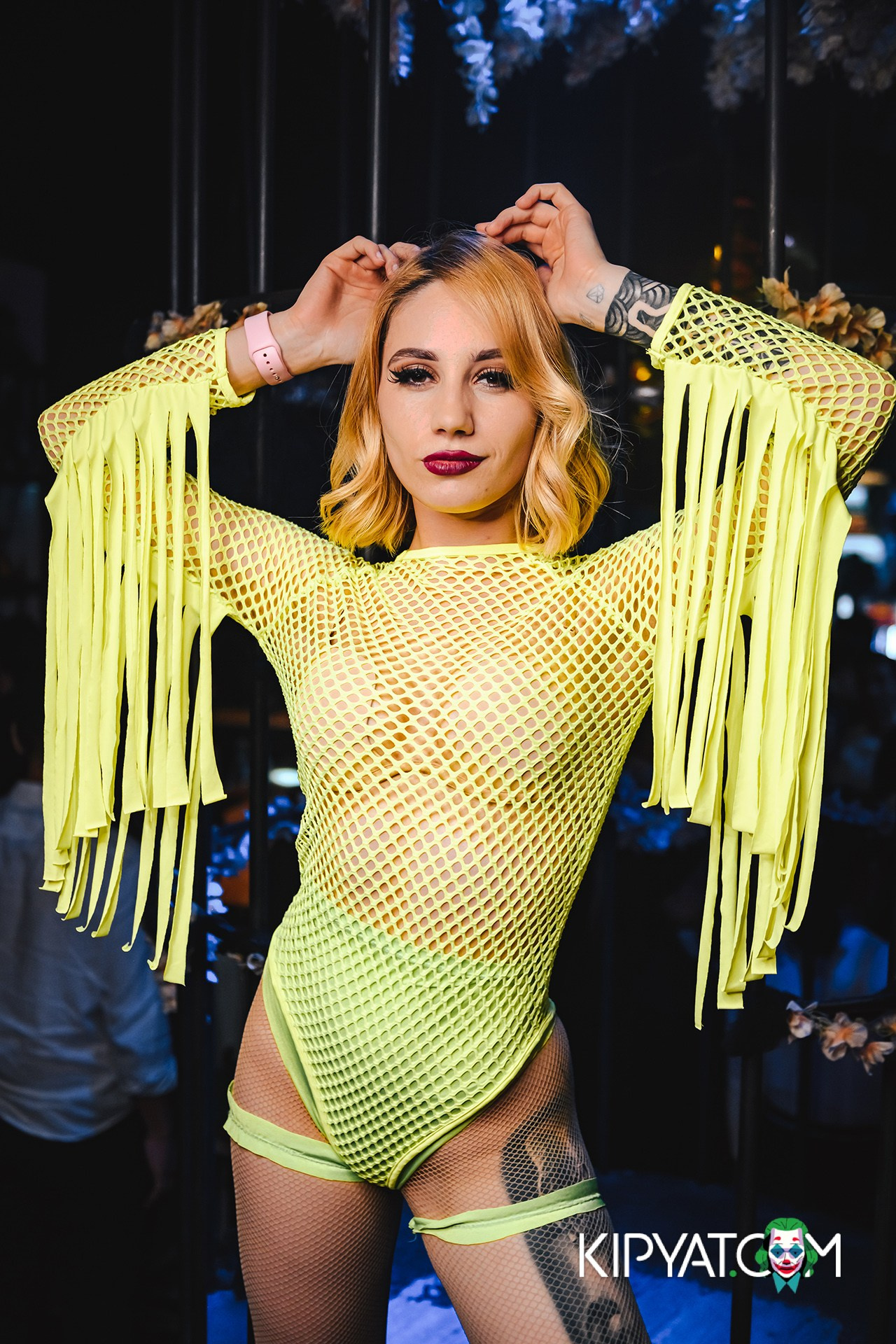 UYAT EMES BAR. КИПЯТКОМ АЛМАТЫ!