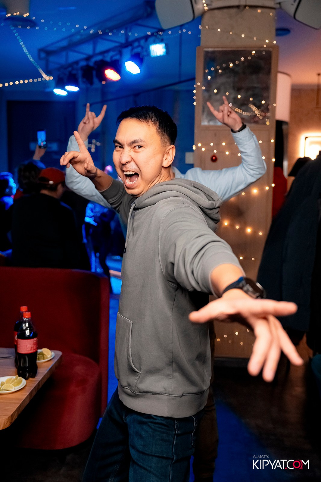 ПИНТА НА ТУЛЕБАЕВА. КИПЯТКОМ АЛМАТЫ! Фотосъемка мероприятий в Алматы