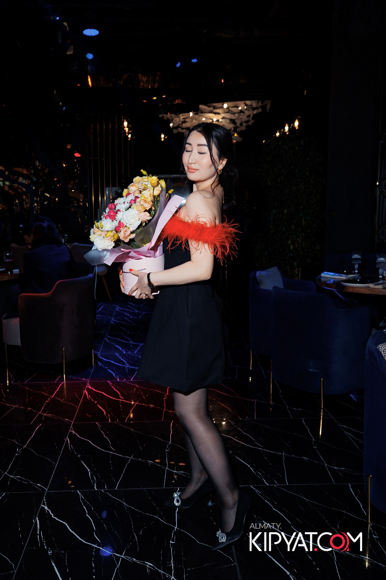 MOOD BAR & TERRACE. КИПЯТКОМ АЛМАТЫ!