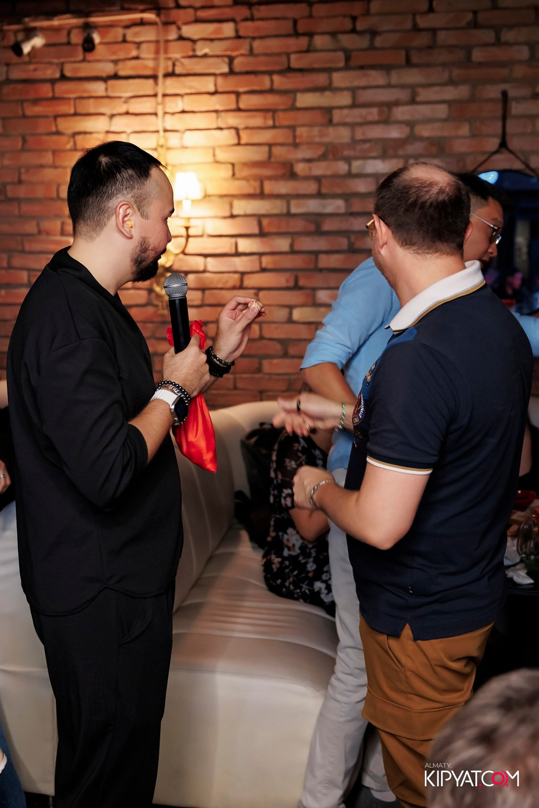 МУЗЫКАЛЬНОЕ ЛОТО В HIT RETRO. КИПЯТКОМ АЛМАТЫ!