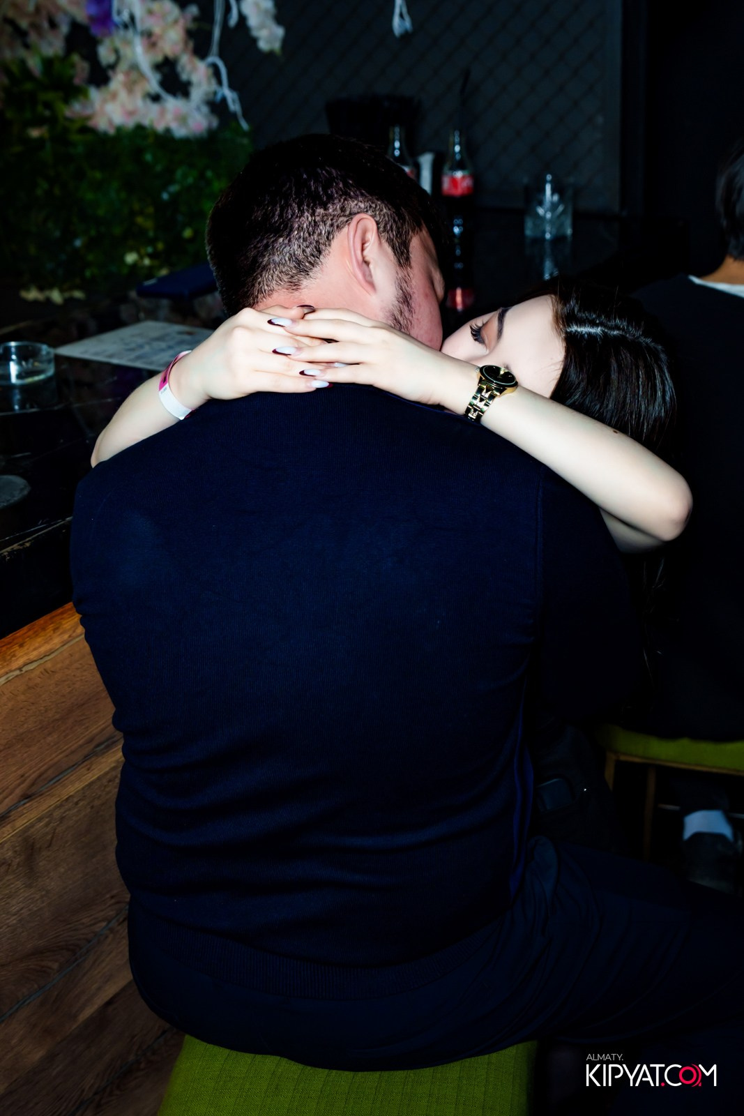 UYAT EMES BAR. КИПЯТКОМ АЛМАТЫ! Фотосъемка мероприятий в Алматы