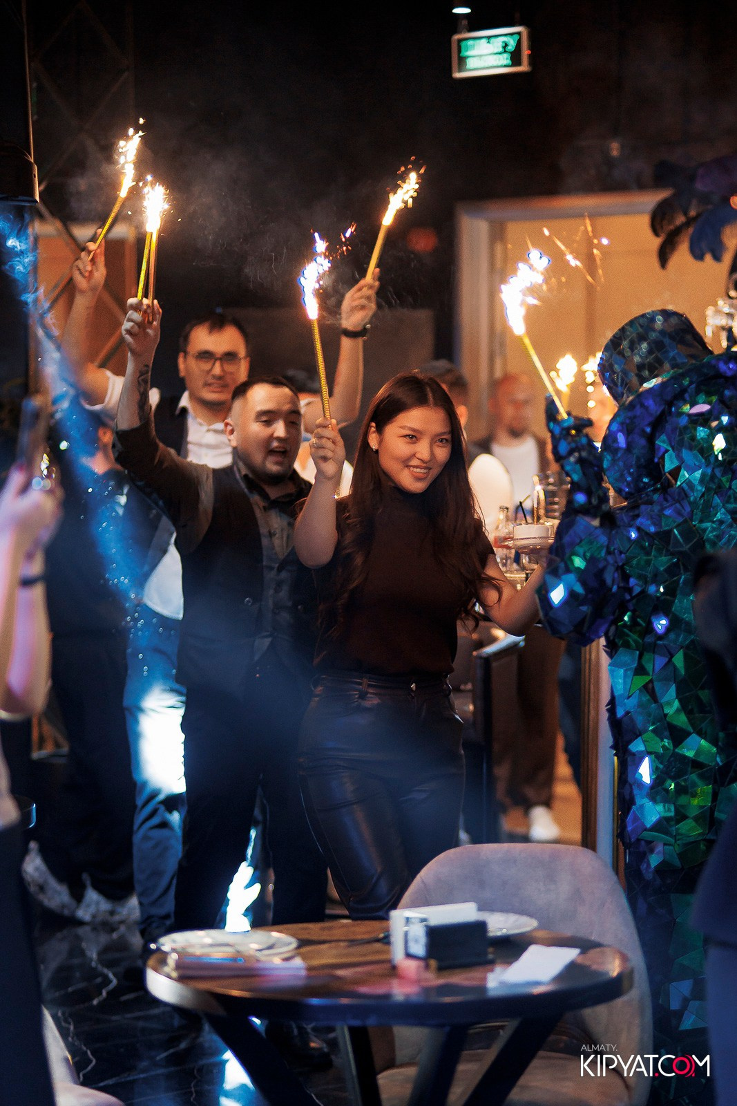 MOOD KAROKE & BAR. КИПЯТКОМ АЛМАТЫ! Фотосъемка мероприятий в Алматы