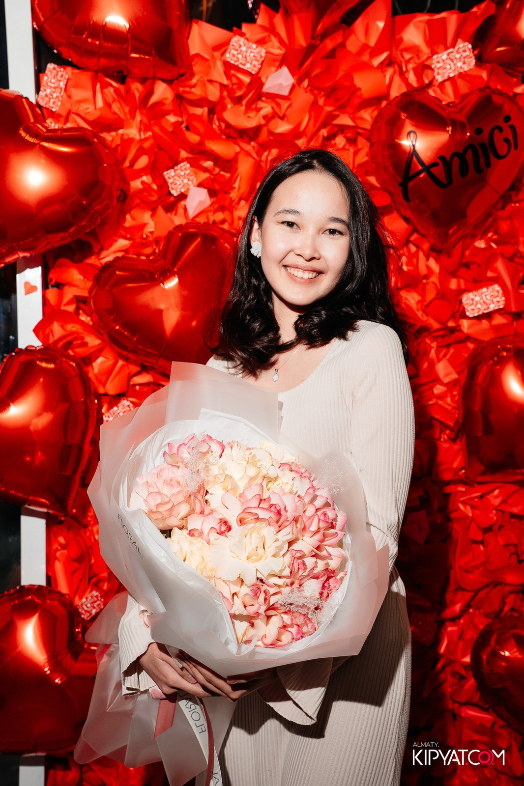 ДЕНЬ СВ.ВАЛЕНТИНА В РЕСТОРАНЕ AMICI. КИПЯТКОМ АЛМАТЫ!