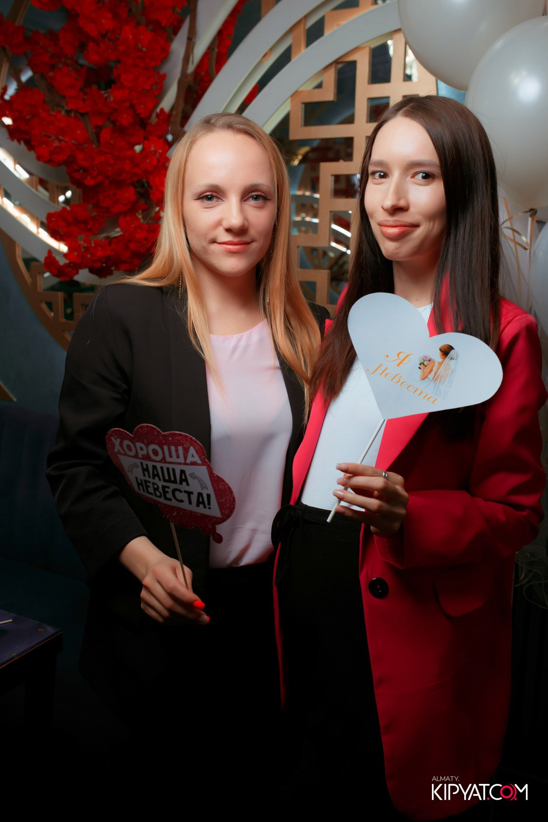 УХО И МЕДВЕДЬ НА ГАГАРИНА. КИПЯТКОМ АЛМАТЫ!