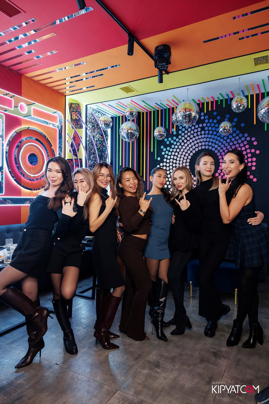 ЗАЯ, НА БИС. КИПЯТКОМ АЛМАТЫ! Фотосъемка мероприятий в Алматы