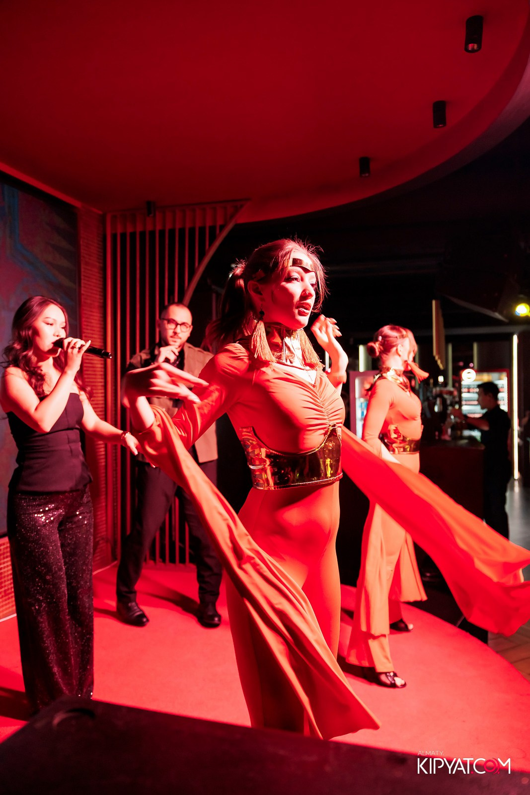 ЗАЯ, НА БИС. КИПЯТКОМ АЛМАТЫ! Фотосъемка мероприятий в Алматы