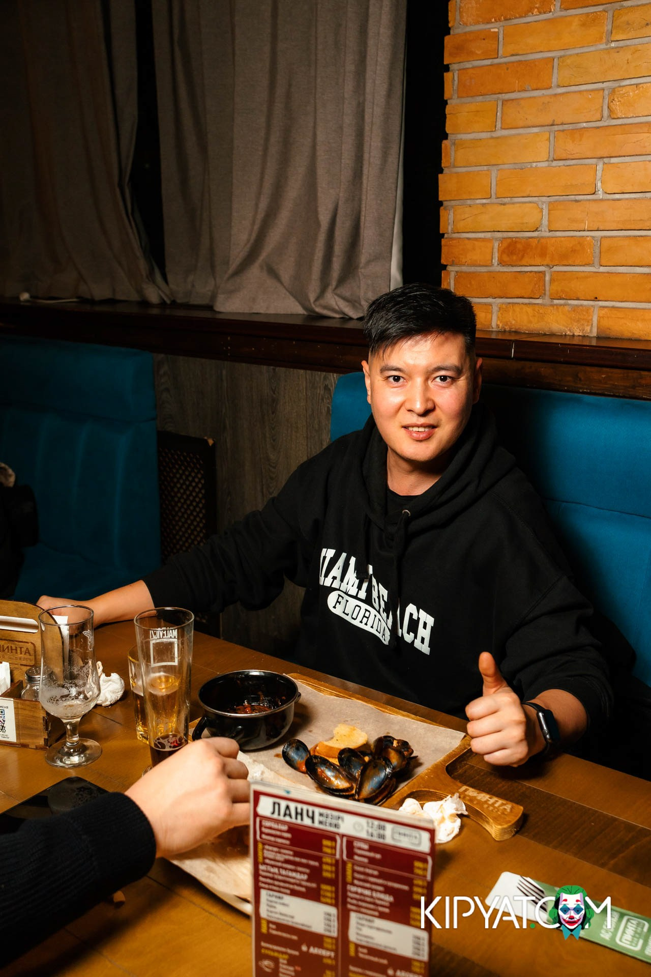 ПИНТА НА АУЭЗОВА. КИПЯТКОМ АЛМАТЫ!