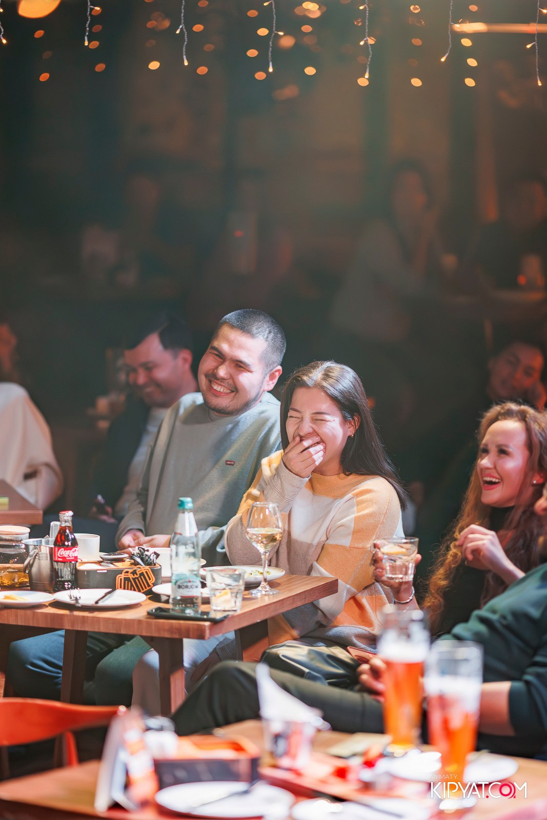 STAND UP КОНЦЕРТ АЛЕКСАНДРА МЕРКУЛЬ. КИПЯТКОМ АЛМАТЫ! Фотосъемка мероприятий в Алматы