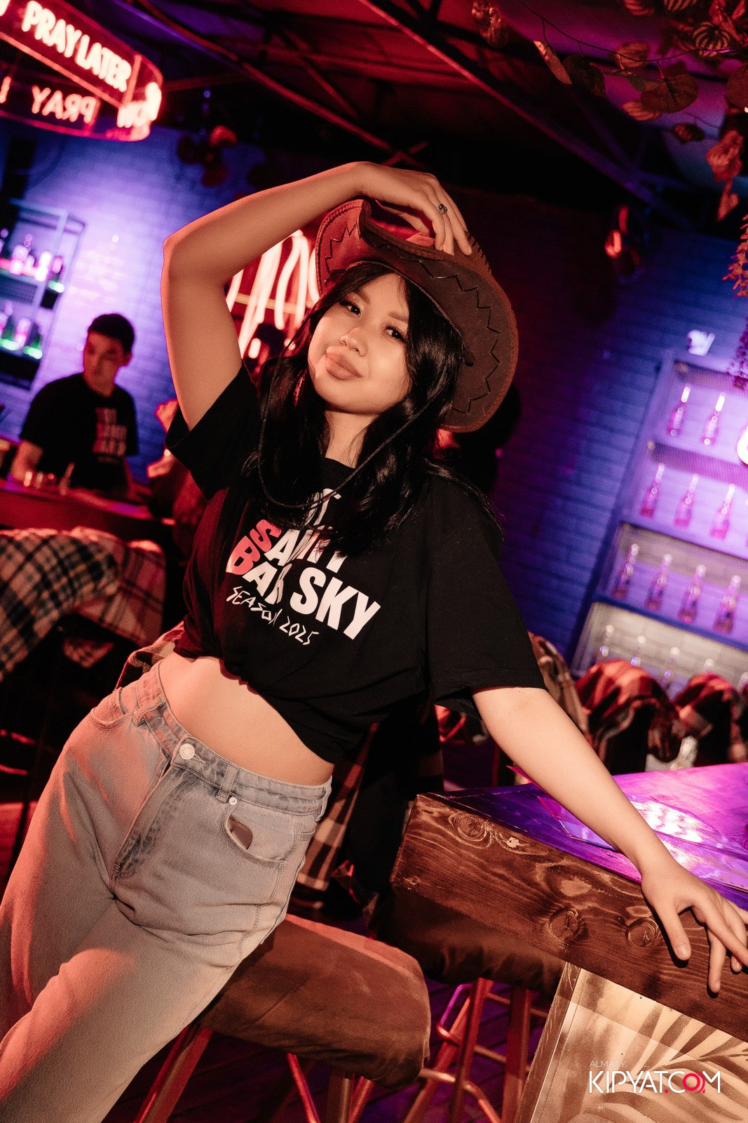 SKY BAR. КИПЯТКОМ АЛМАТЫ!