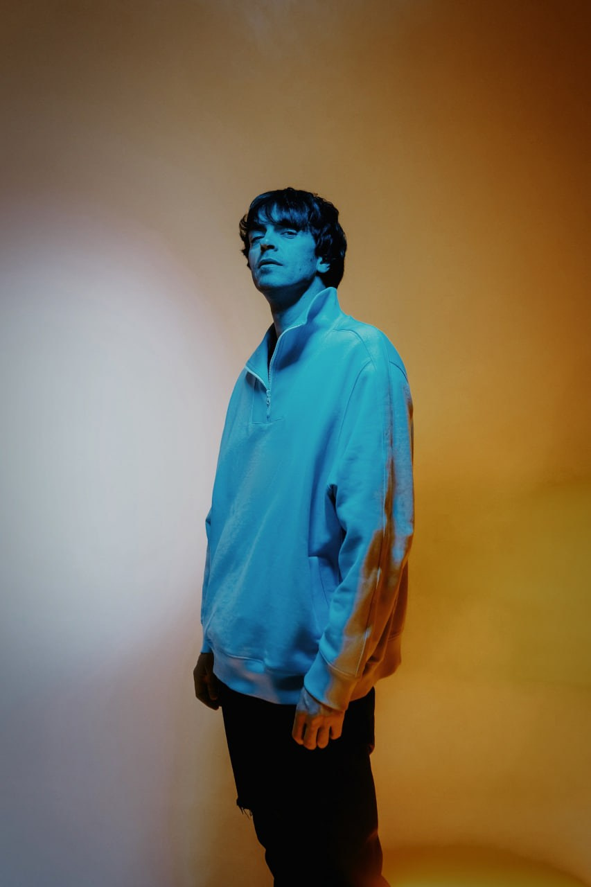 Арсений Попов. Фотограф Лосев Артём