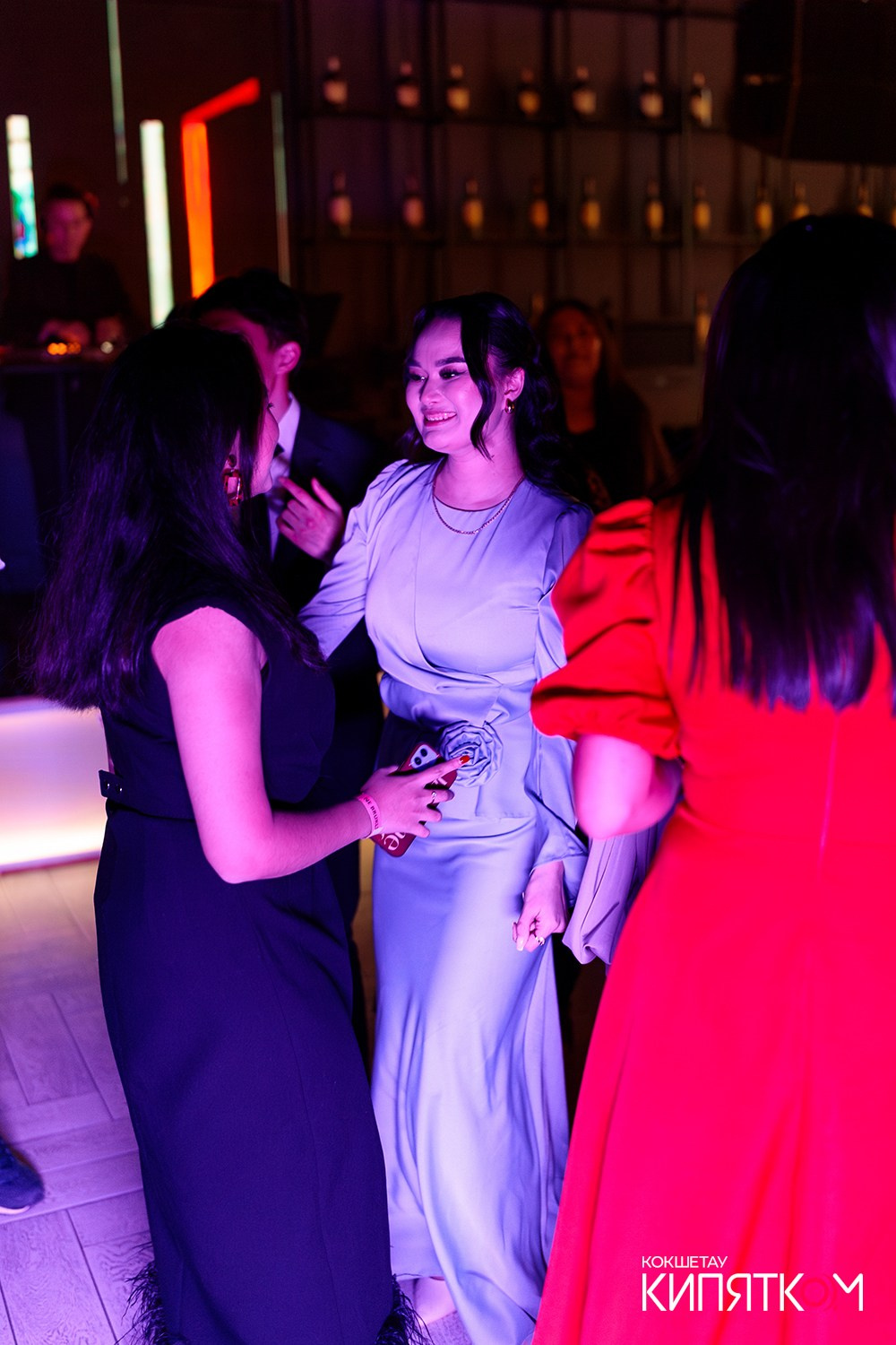 NE BRUKLIN. КИПЯТКОМ КОКШЕТАУ