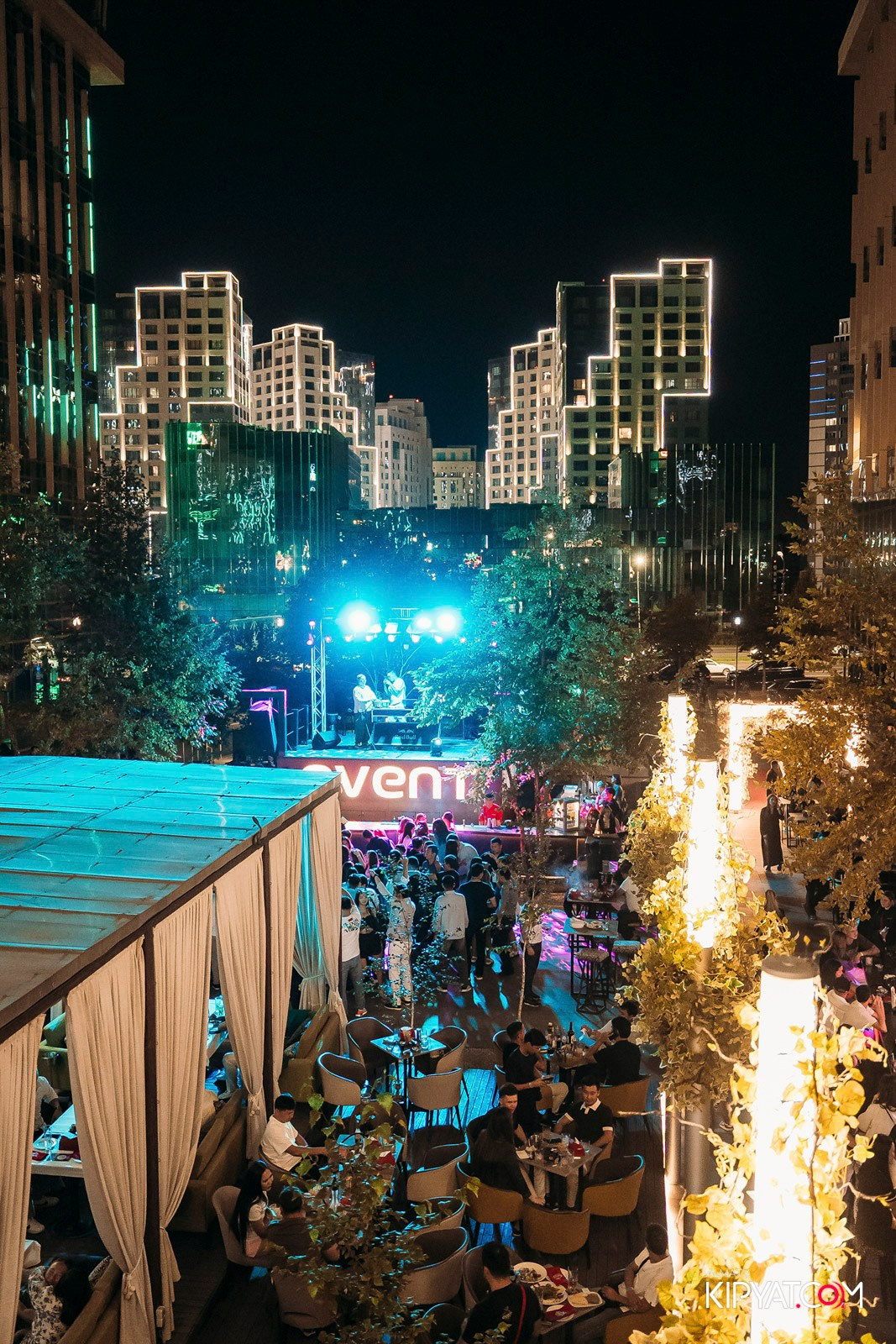 EVENT BAR. КИПЯТКОМ АЛМАТЫ!