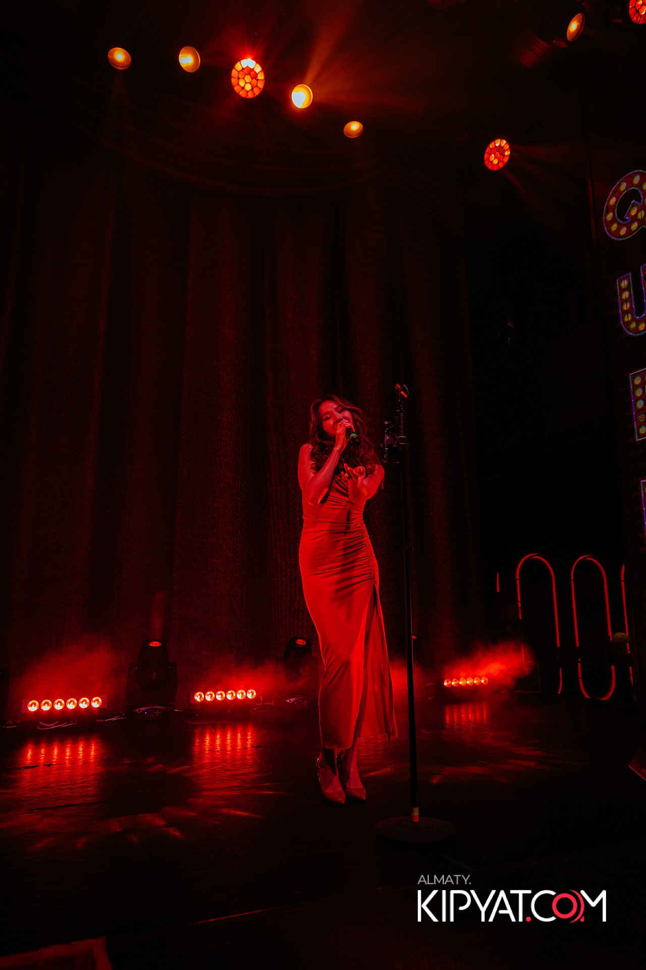 QUEEN. КИПЯТКОМ АЛМАТЫ!