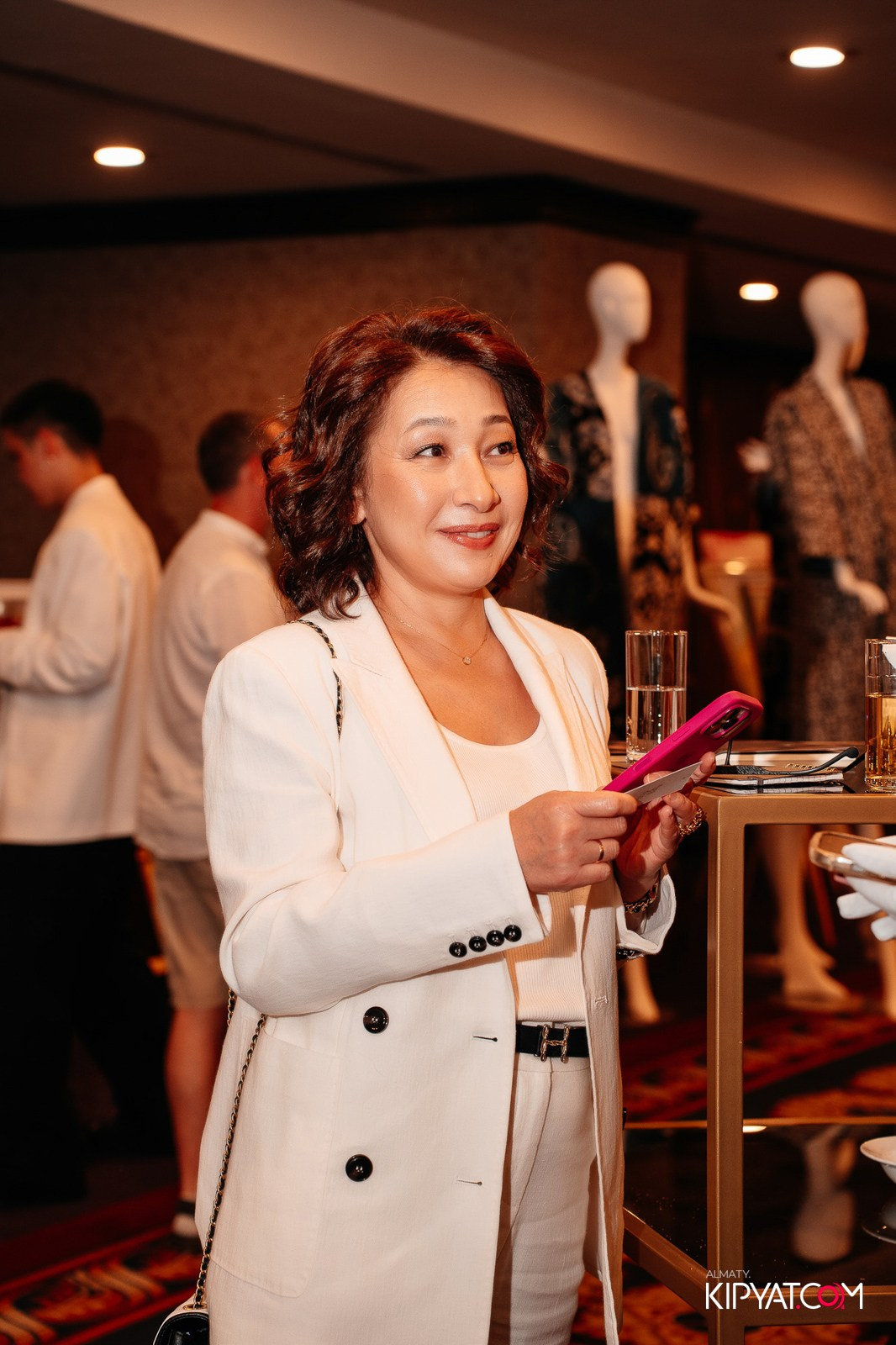 БЛАГОТВОРИТЕЛЬНЫЙ УЖИН В ЧЕСТЬ 30-ЛЕТИЯ ROTARY CLUB OF ALMATY. КИПЯТКОМ АЛМАТЫ!