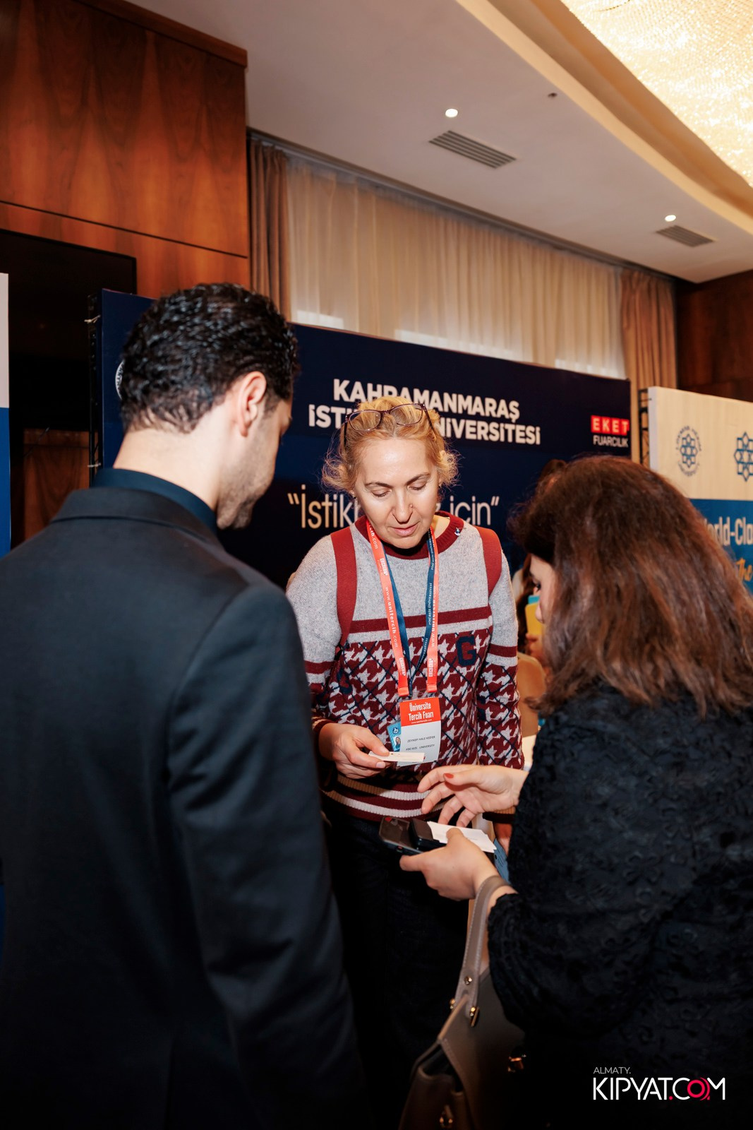 ВЫСТАВКА ТУРЕЦКИХ УНИВЕРСИТЕТОВ. КИПЯТКОМ АЛМАТЫ! Фотосъемка мероприятий в Алматы