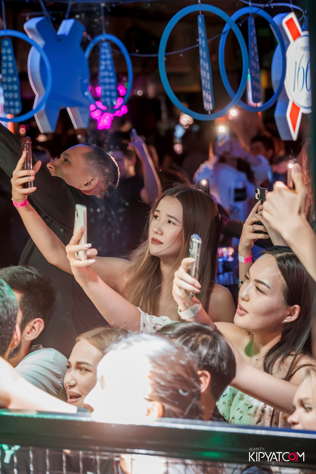 BHB. КИПЯТКОМ АЛМАТЫ!