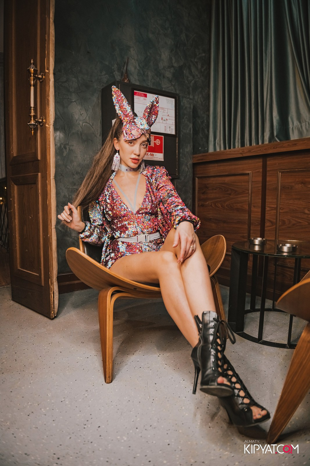 LAUREATE GRANDE CAFE. КИПЯТКОМ АЛМАТЫ!