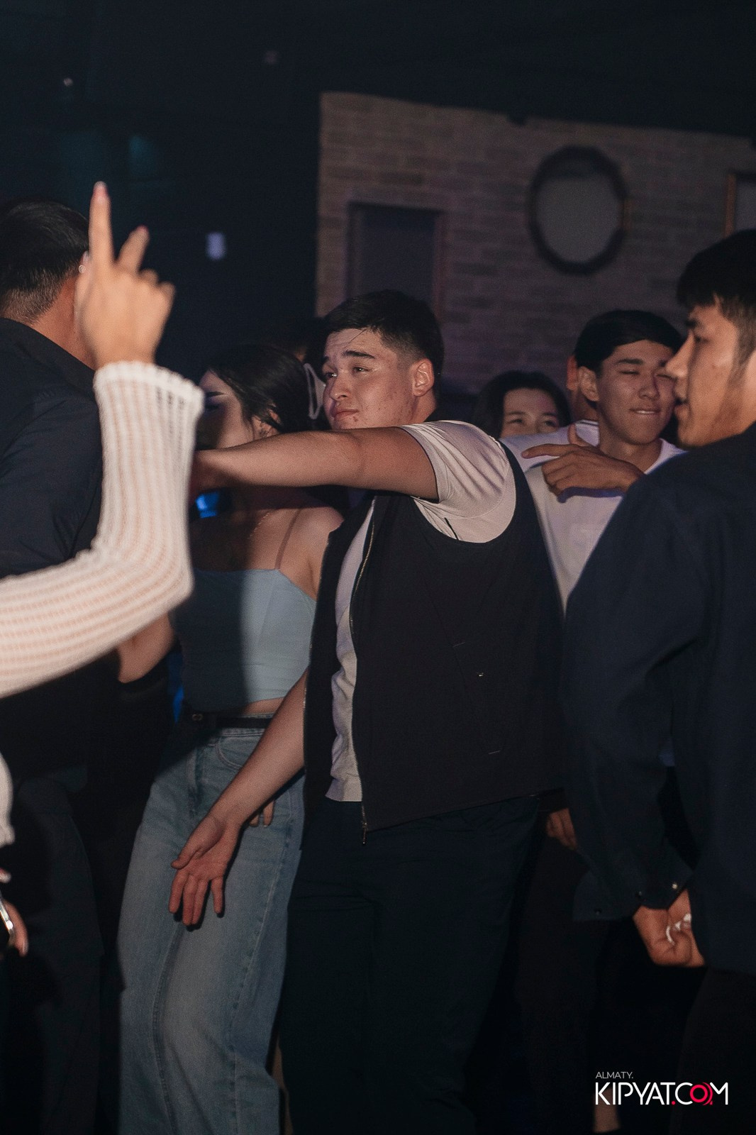 ARAGOSTA. КИПЯТКОМ АЛМАТЫ!