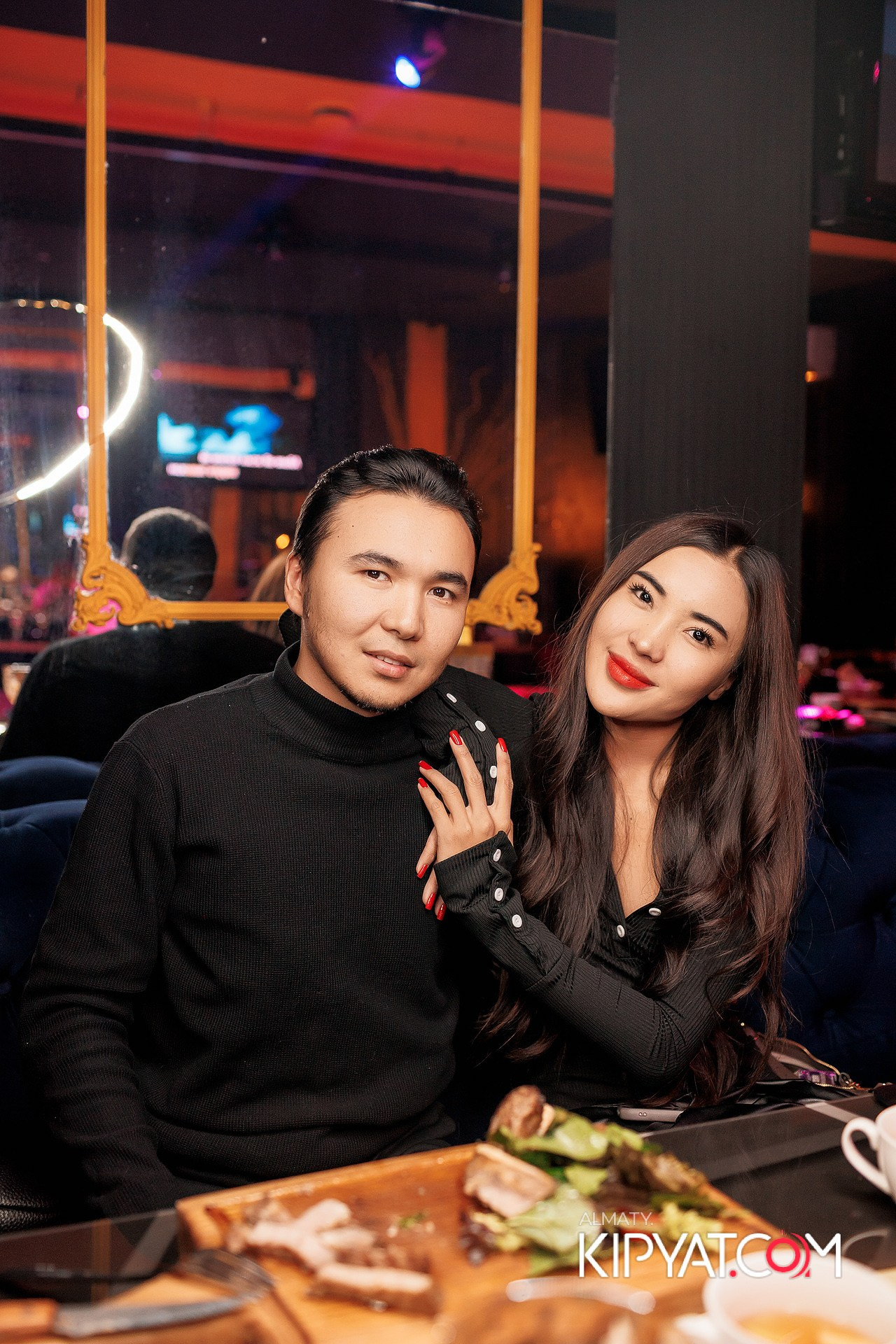 УХО И МЕДВЕДЬ НА ГАГАРИНА. КИПЯТКОМ АЛМАТЫ!