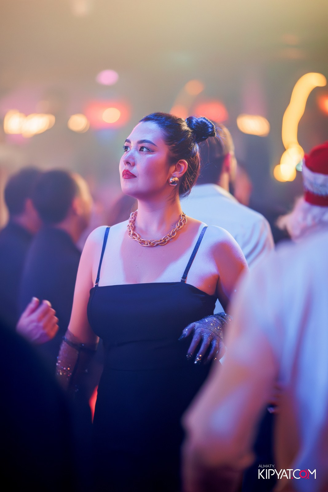 FITNESS ЁЛКА в ночном клубе SANTA BARBARA. КИПЯТКОМ АЛМАТЫ!