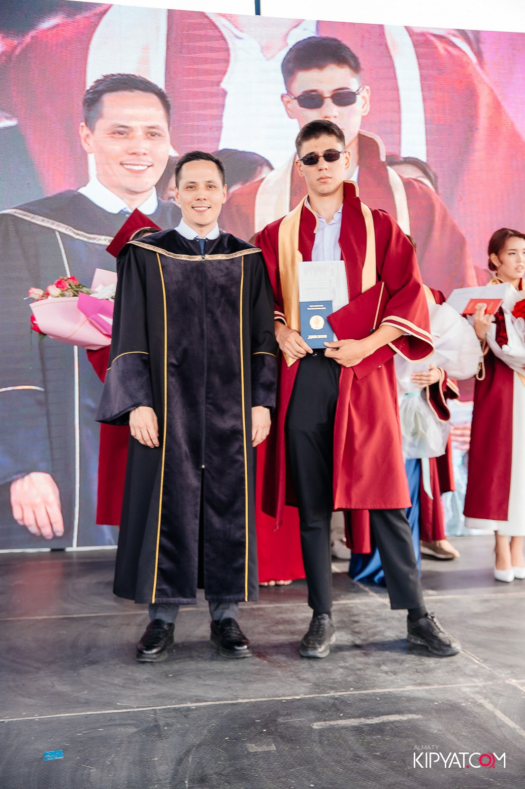 ВРУЧЕНИЕ ДИПЛОМОВ — НАРХОЗ КОЛЛЕДЖ. Part 4. КИПЯТКОМ АЛМАТЫ!