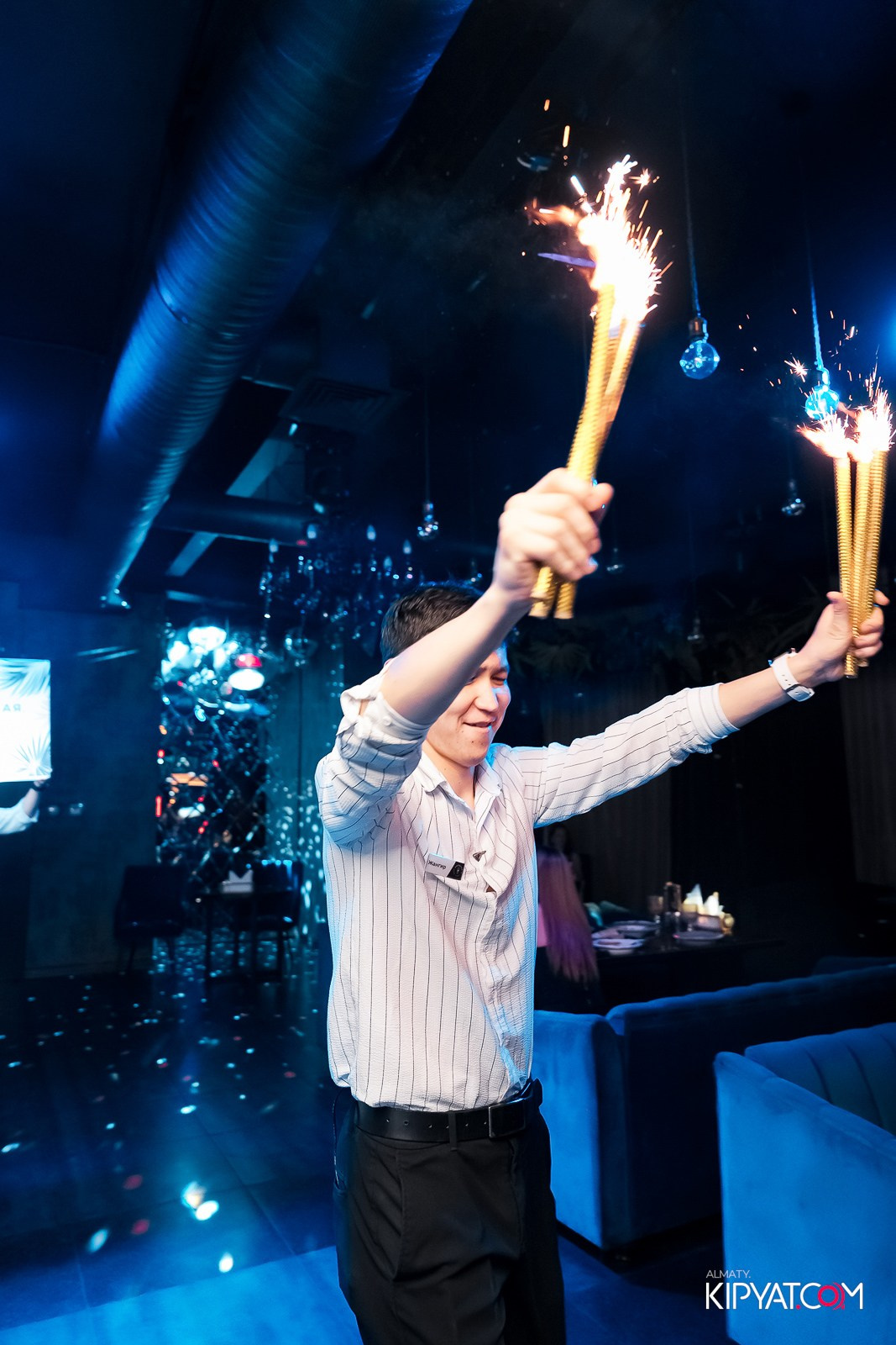 ДОРОГАЯ. Я НЕ ПИЛ. КИПЯТКОМ АЛМАТЫ! Фотосъемка мероприятий в Алматы