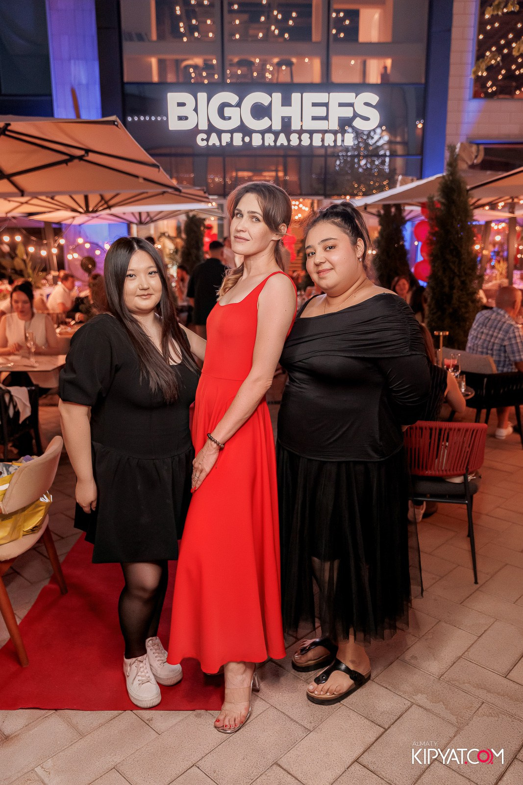 ОФИЦИАЛЬНОЕ ОТКРЫТИЕ РЕСТОРАНА BIG CHEFS. КИПЯТКОМ АЛМАТЫ!